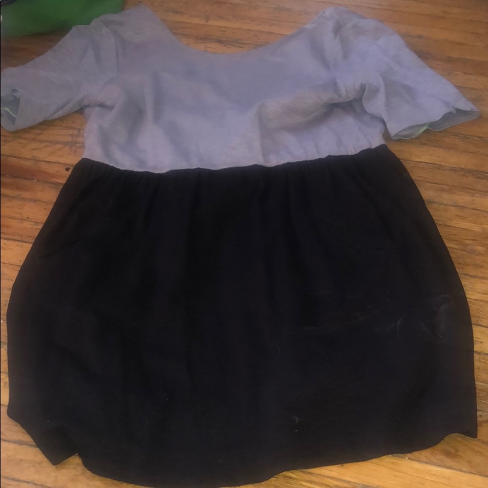 Colorblock dress with pockets